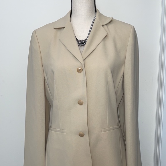 Barami Suit Jacket - Picture 2 of 15
